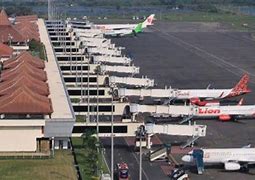 Bandara Buka Jam